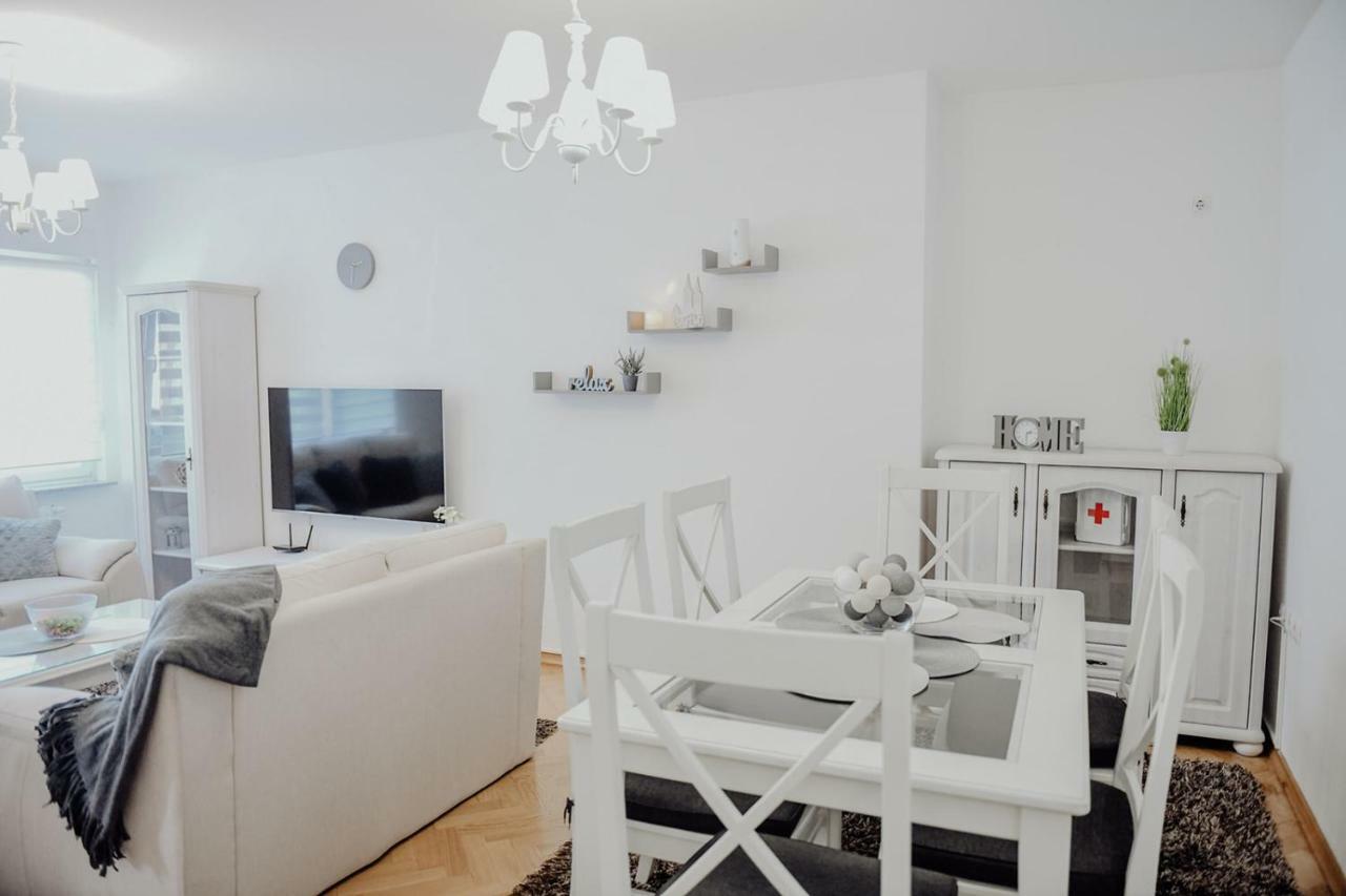 Apartman M5 Ðakovo 외부 사진