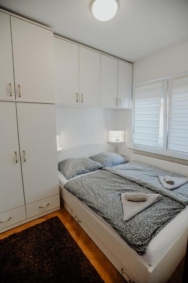Apartman M5 Ðakovo 외부 사진